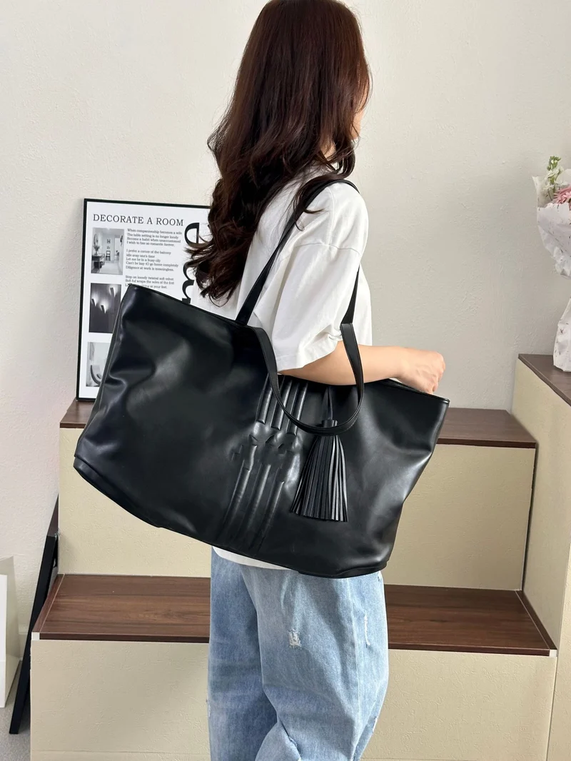 Stylische Alltagshandtasche Skanto