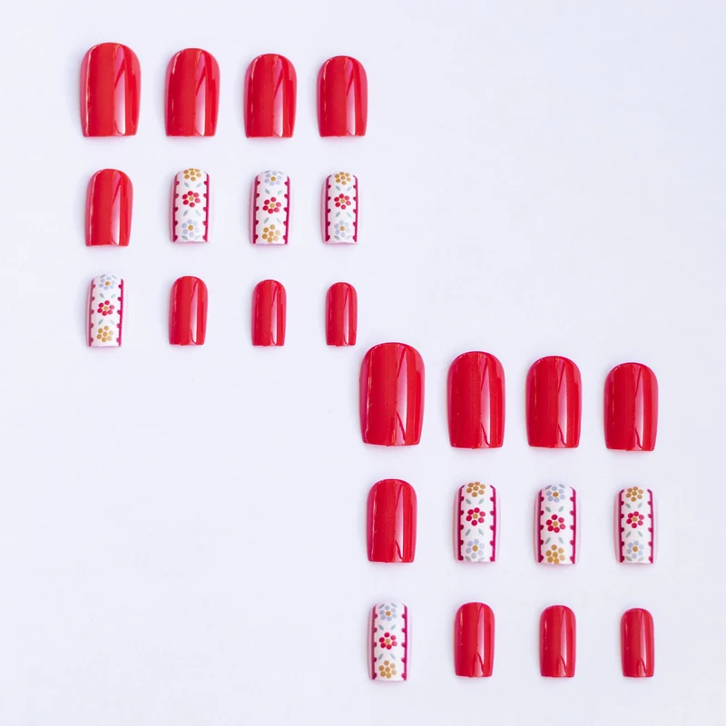 Künstlerische Nagelkunst