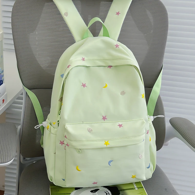 Gestickter Mond und Stern Rucksack Karnz