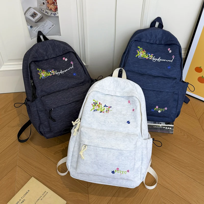 Blumenbestickter Rucksack Karnz 1791206093