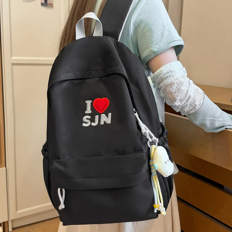 Gestickter Grafik-Rucksack Karnz
