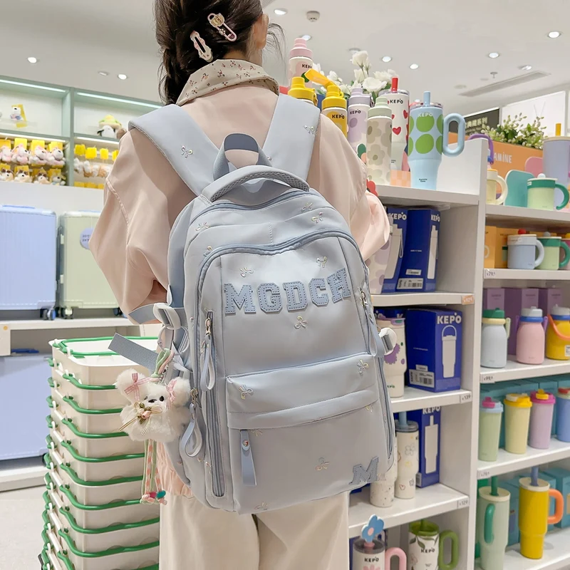 Bestickter Floral-gedruckter Rucksack Karnz