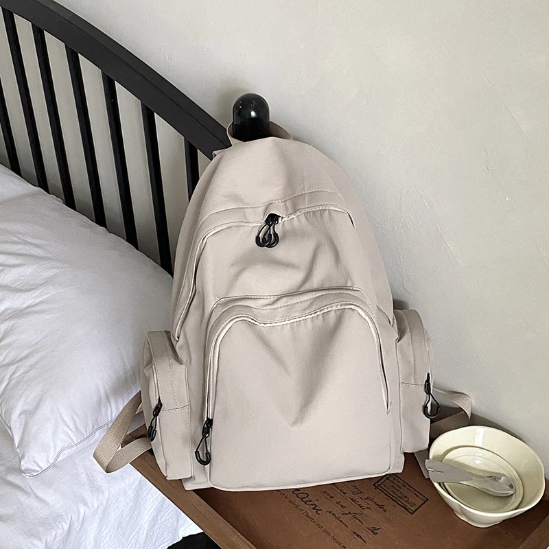 Langlebiger Mehrfach-Taschen-Wanderrucksack Karnz