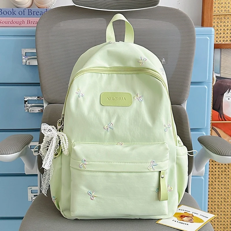 Bestickter Blumen-Detail Freizeit-Rucksack Karnz