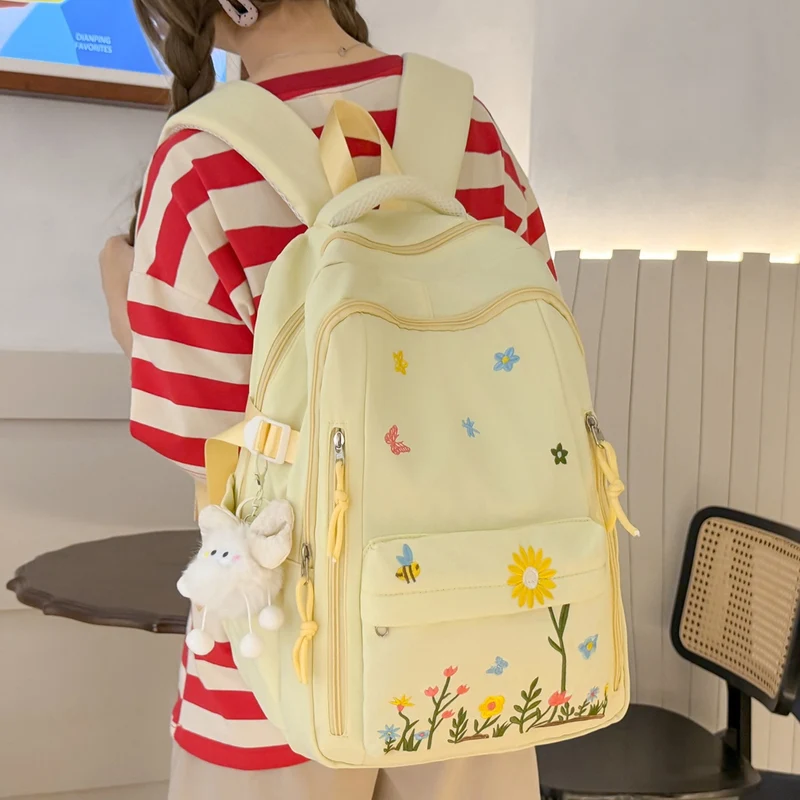 Bestickter Blumenmuster-Rucksack Karnz