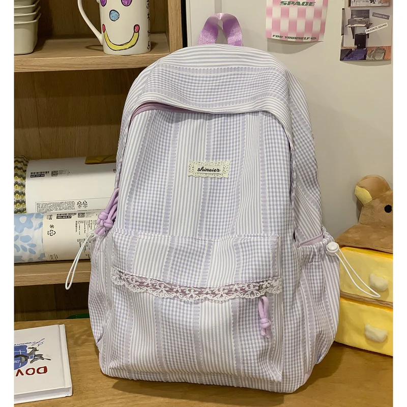 Süßer gestreifter Rucksack Karnz