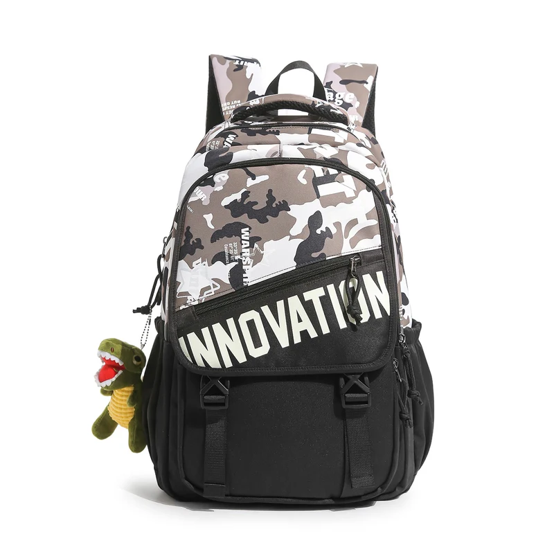 Hochwertiger Mehrfachfächer-Rucksack mit Plüsch-Schlüsselanhänger Karnz