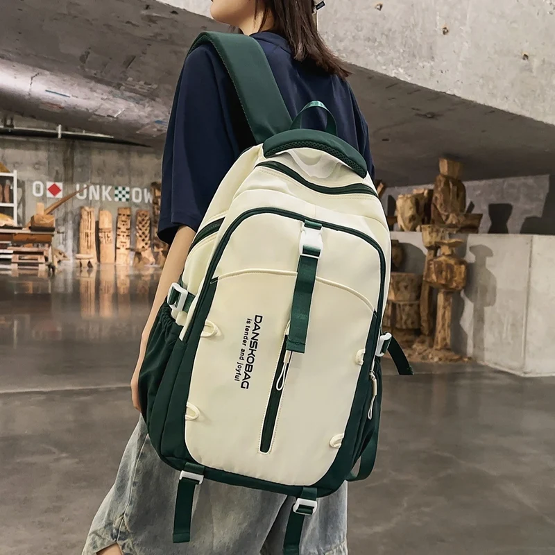 Langlebiger Mehrfachfächer-Rucksack Karnz
