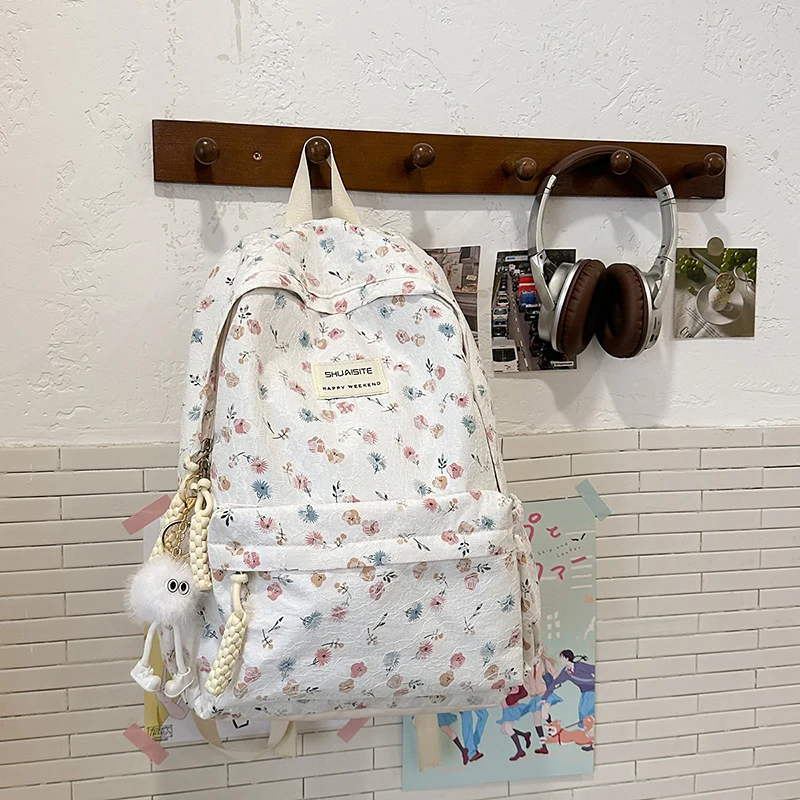 Blumenverzierte Rucksack Karnz