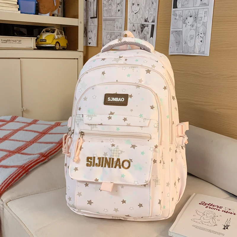 Süßer, mit Sternen verzierten Alltags-Rucksack Karnz
