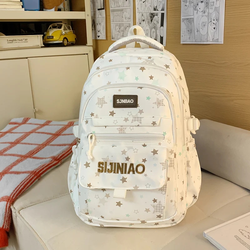Süßer, mit Sternen verzierten Alltags-Rucksack Karnz
