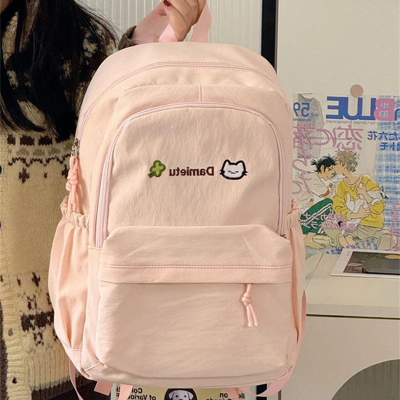 Süßer Plüsch-Charakter-Themen-Rucksack Karnz