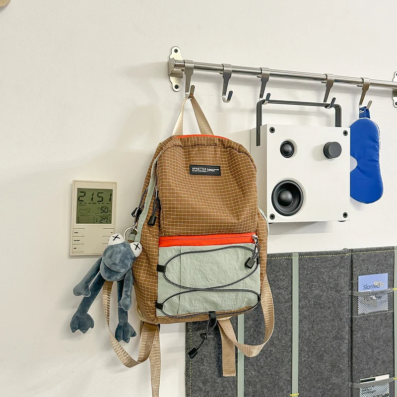 Modebewusster verstellbarer Rucksack Karnz