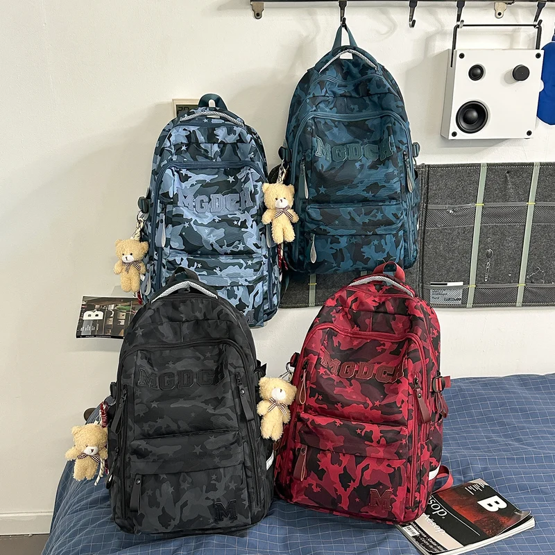Robuster camo-bedruckter Tagesrucksack Karnz