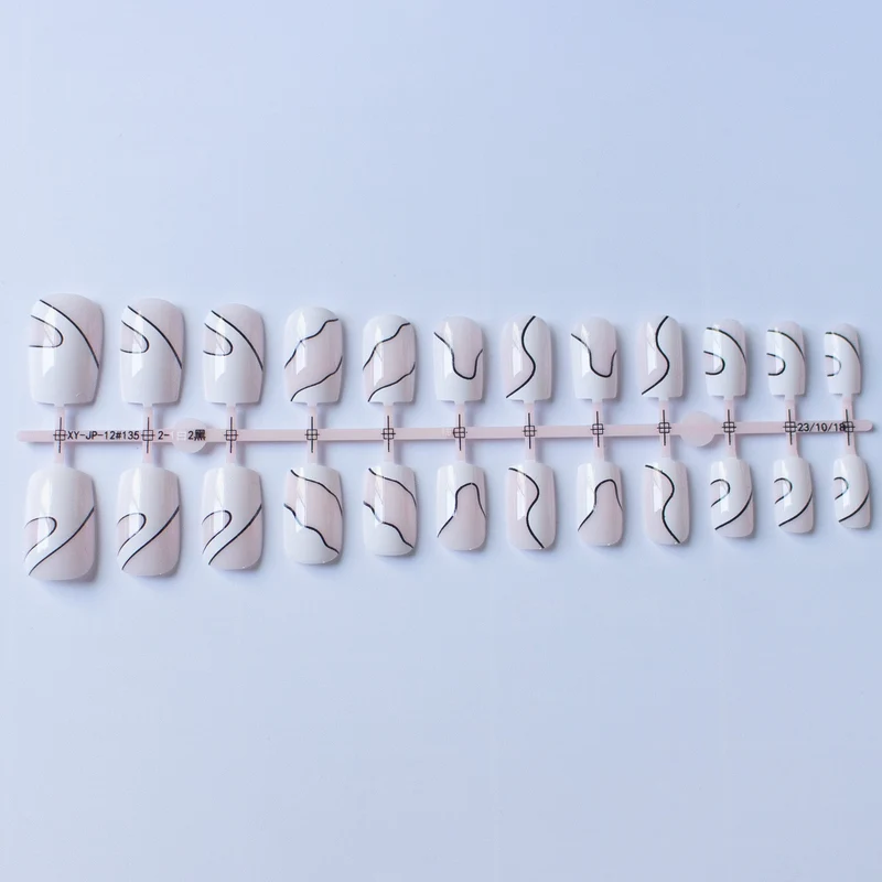 Künstlerisches abstraktes Nageldesign-Set