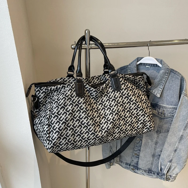 Stylische Multifunktions-Reisetasche Skanto