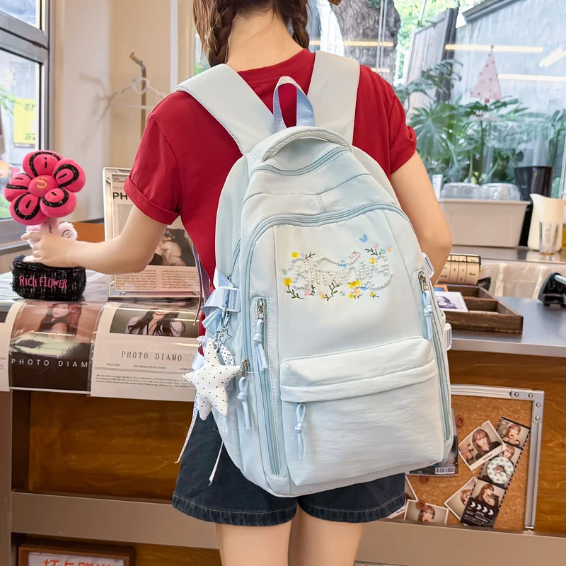Bestickter Mehrfach-Taschen Rucksack Karnz