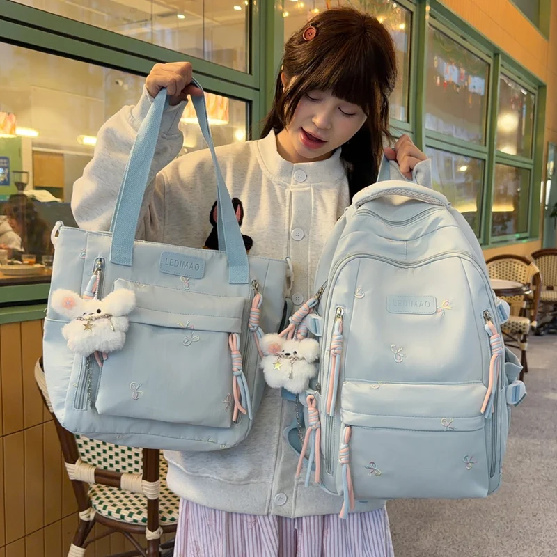Bestickter Multifunktionaler Rucksack Karnz