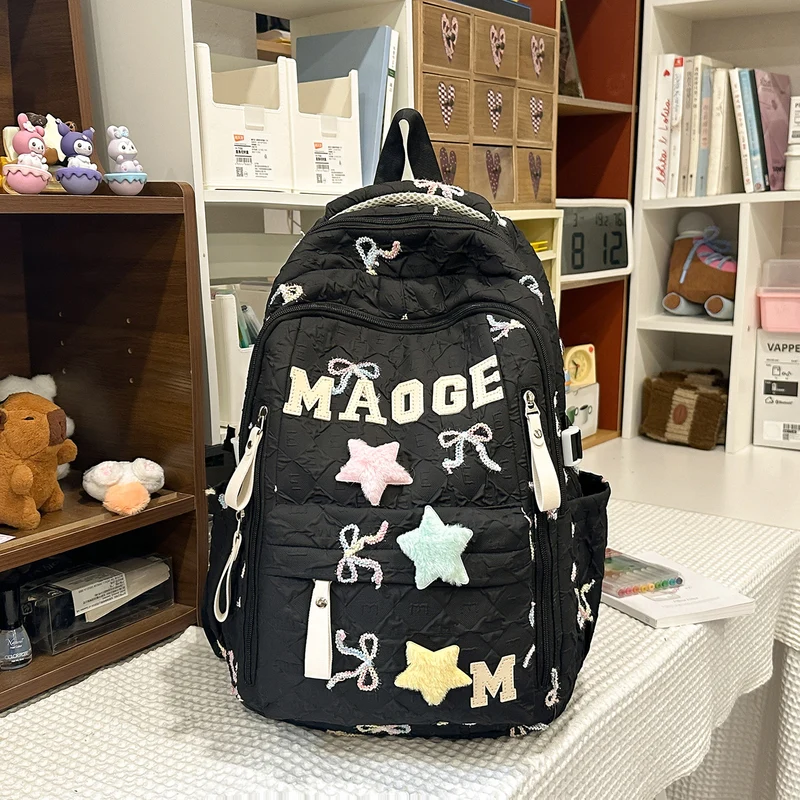 Dekorative Gepolsterte Rucksack Karnz