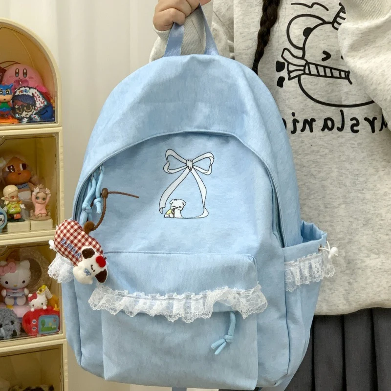 Dekorativer Rucksack mit Spitzenbesatz Karnz