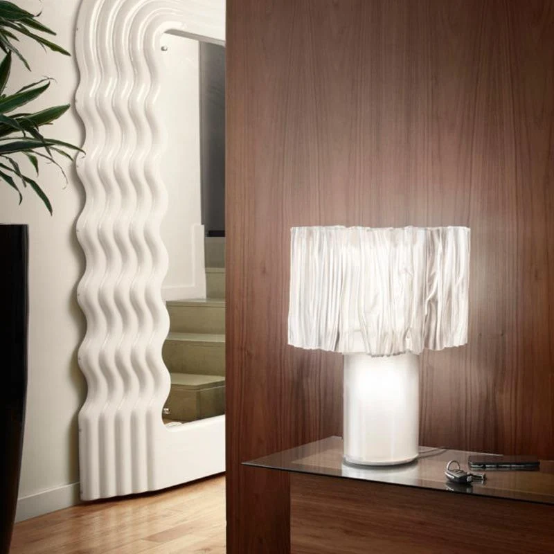 Elegante Texturierte Tischlampe