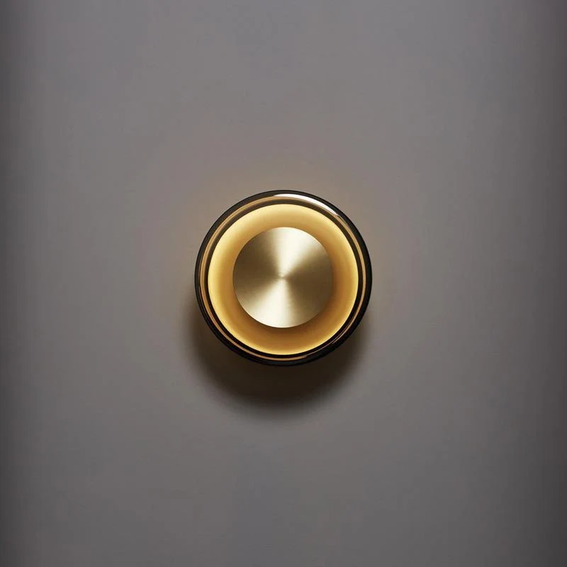 Moderne Künstlerische Stehlampe mit Minimalistischem Design