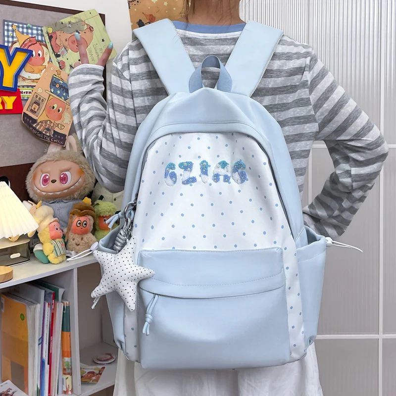 Niedlicher Rucksack mit Punktmuster Karnz