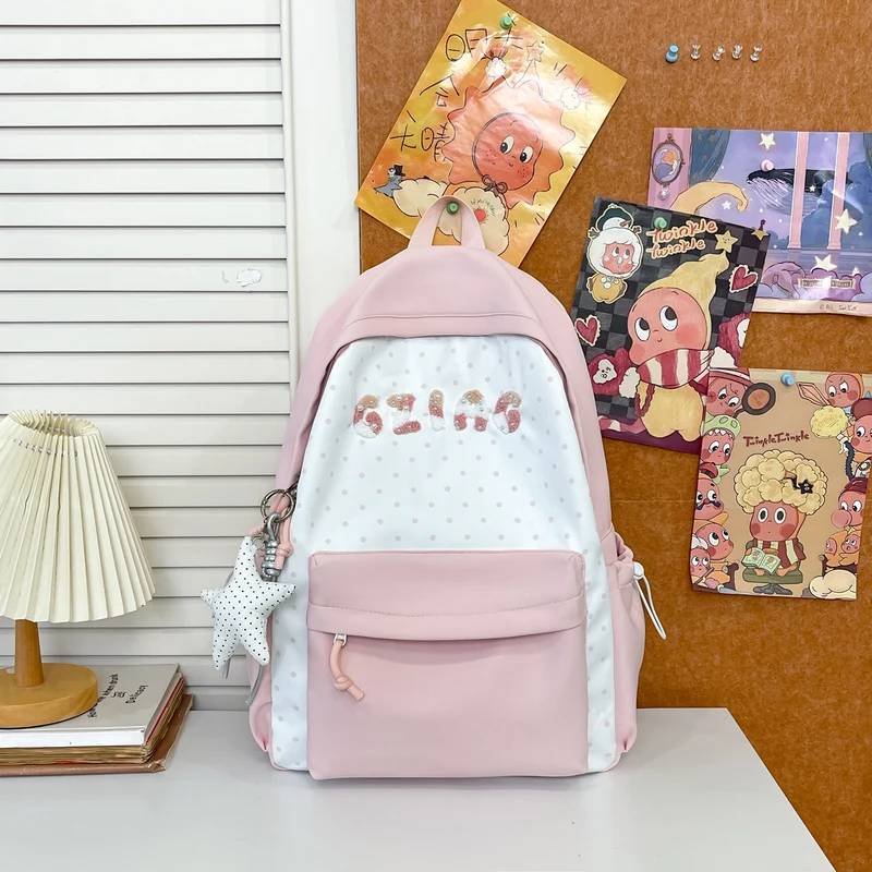 Niedlicher Rucksack mit Punktmuster Karnz