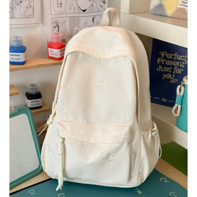 Dekorativer bestickter Rucksack Karnz