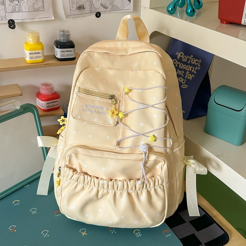 Niedlicher Pünktchen-Design Rucksack Karnz