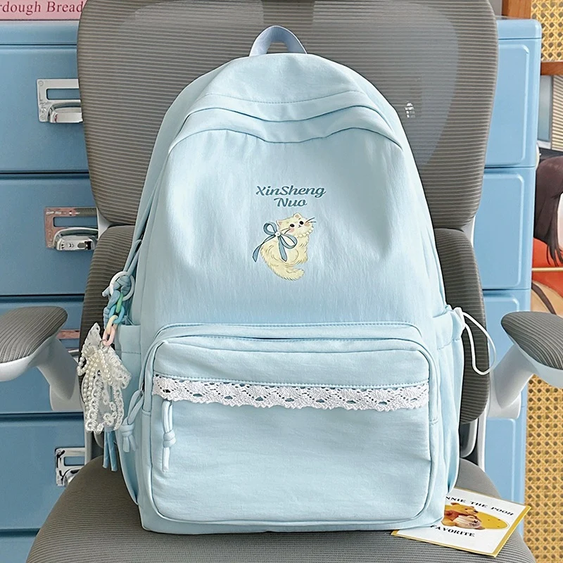 Süßer grafischer bestickter Rucksack Karnz