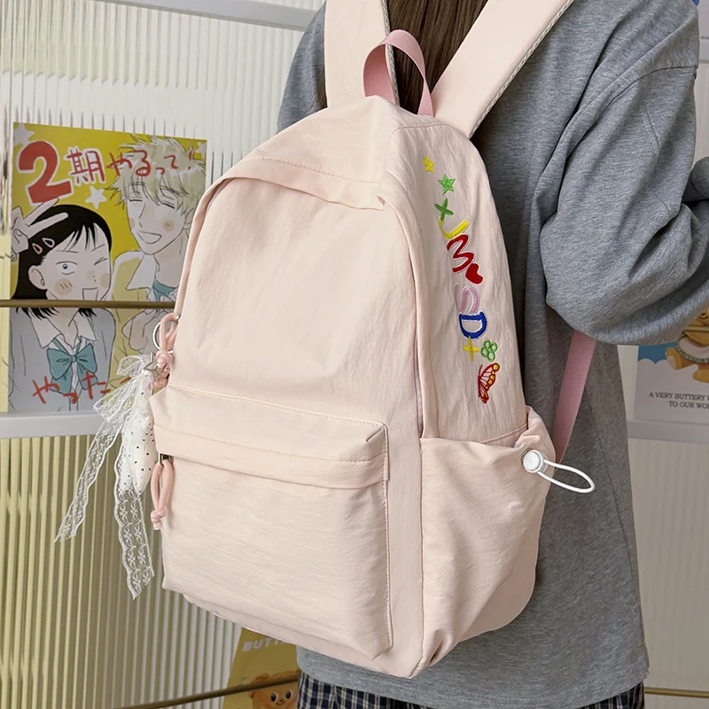 Dekorativer Charakter-verzierten Freizeit-Rucksack Karnz