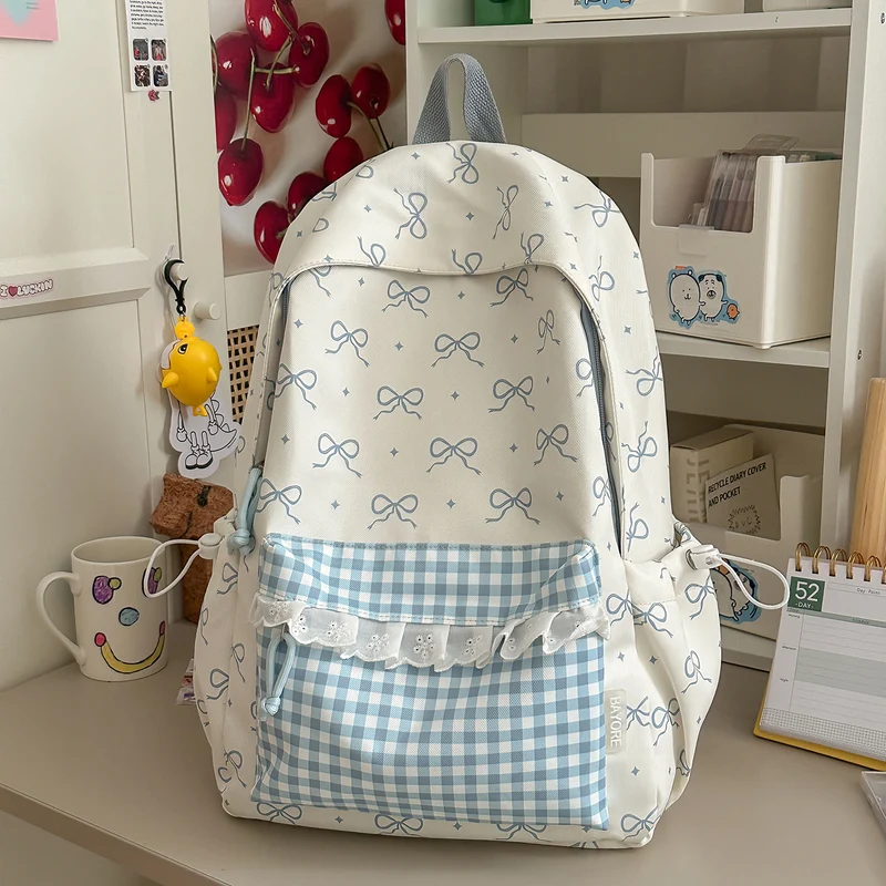 Dekorative mit Schleifen verzierte Rucksack Karnz