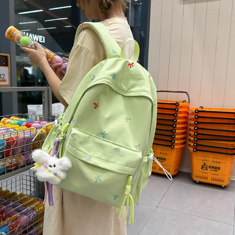 Süßer gestickter gemusterter Rucksack Karnz