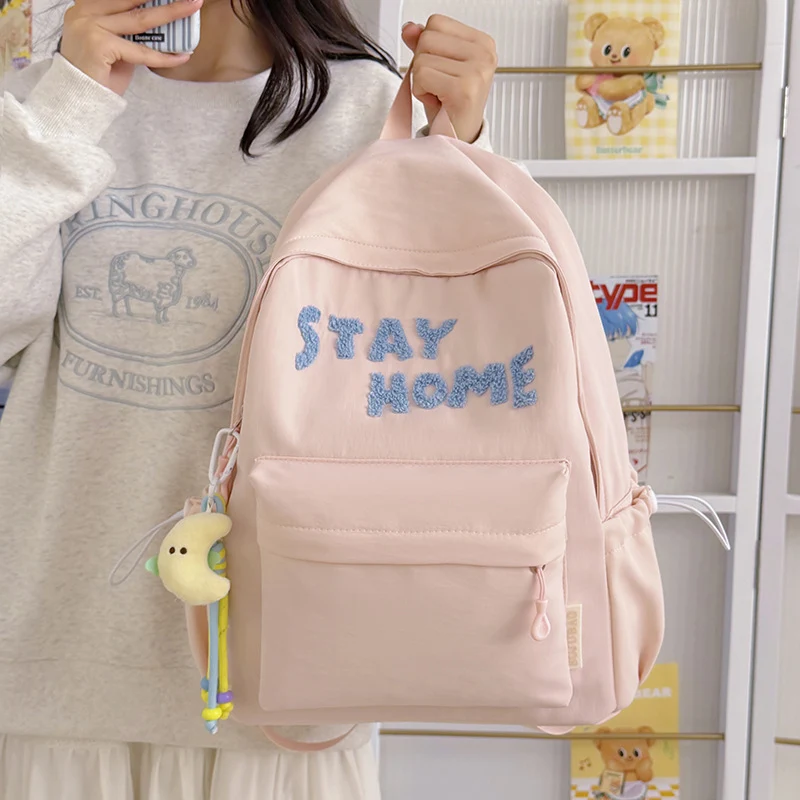 Niedlicher bestickter Rucksack Karnz