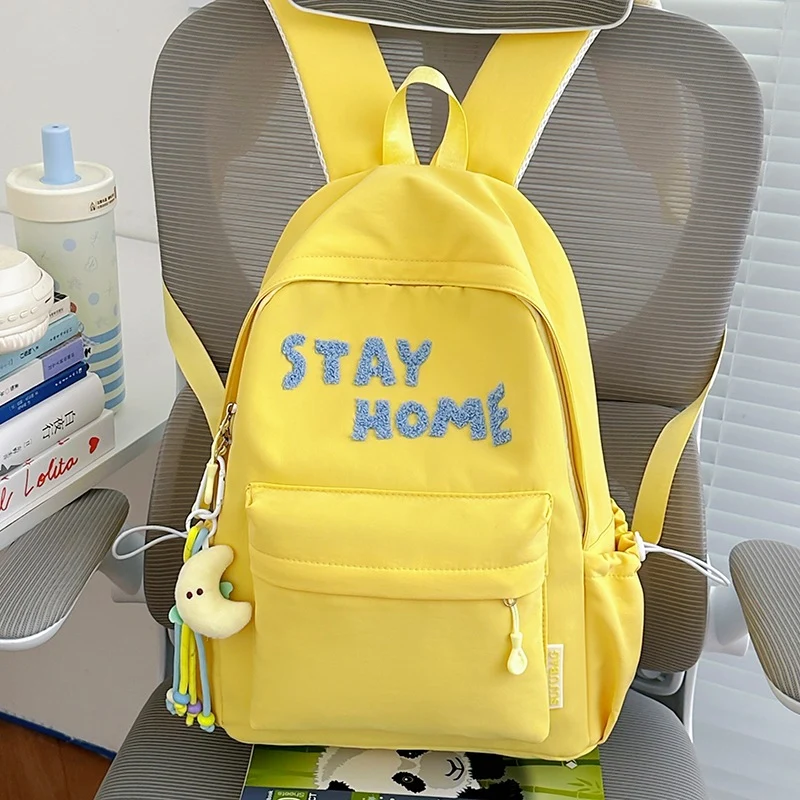 Niedlicher bestickter Rucksack Karnz