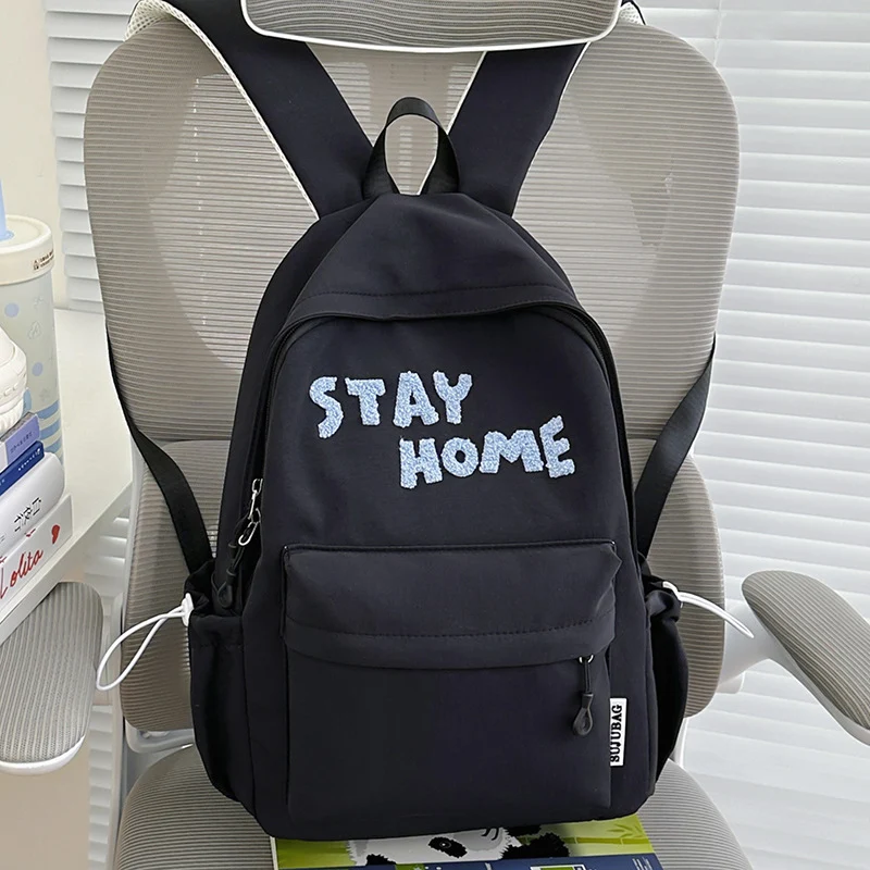 Niedlicher bestickter Rucksack Karnz