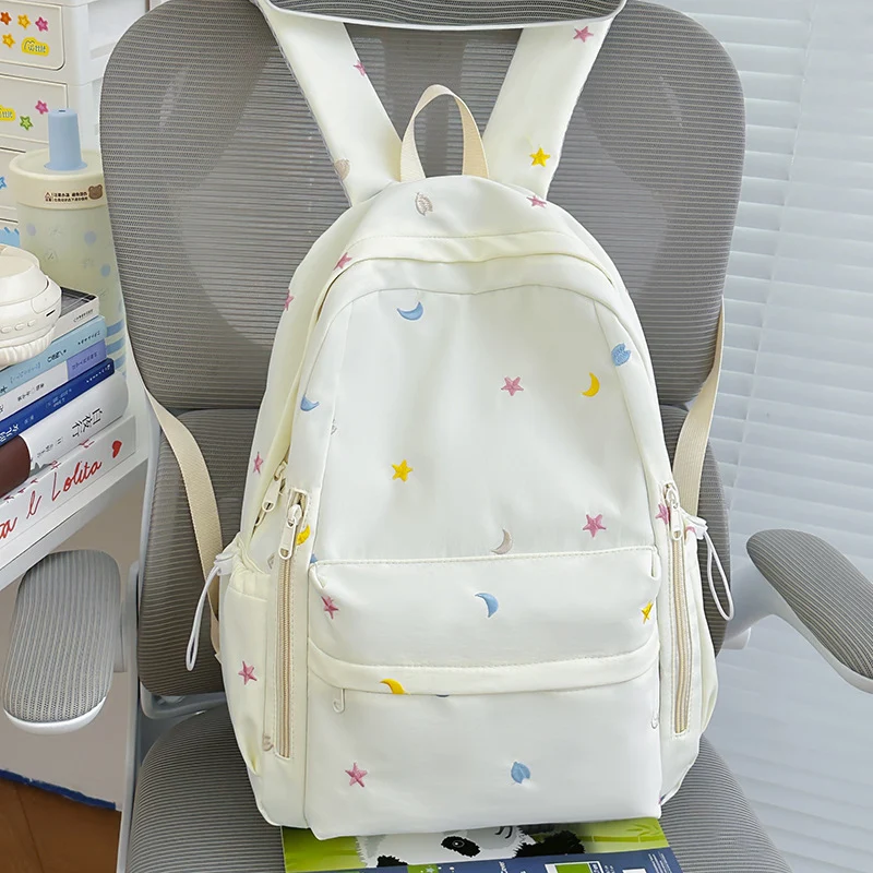 Niedlicher gestickter Rucksack Karnz 1791205672