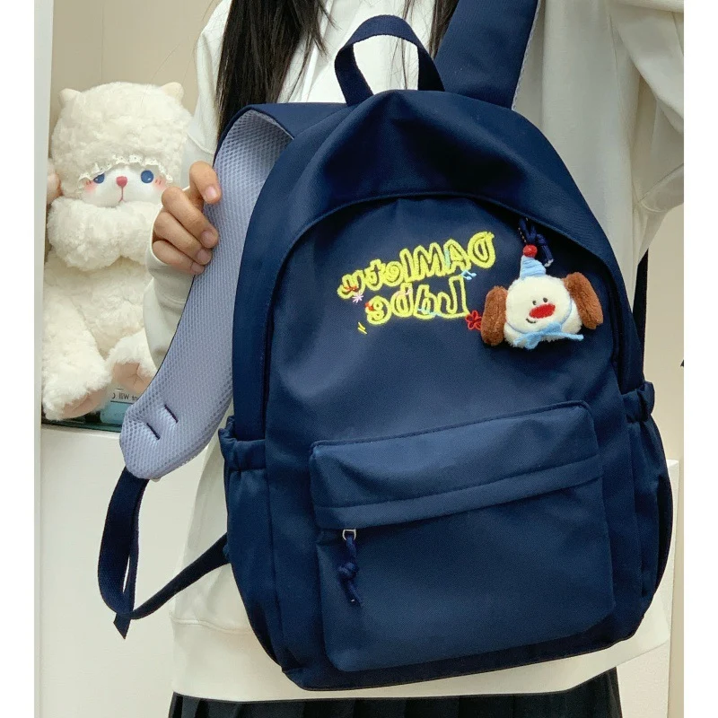 Kreativer Bestickter Rucksack Karnz