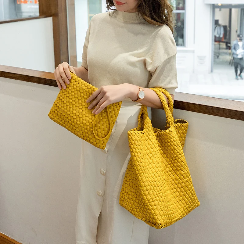 Elegante gewebte Handtasche mit abnehmbarer Clutch Skanto