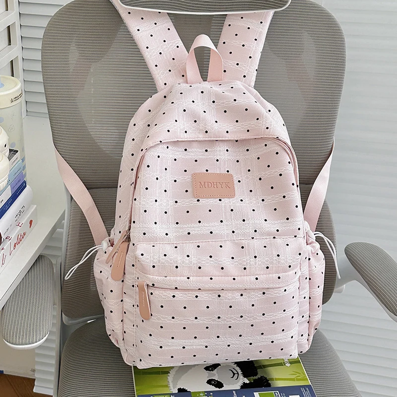 Kompakte Pünktchen Rucksack Karnz