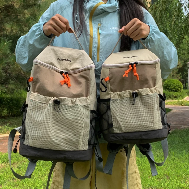 Kompakter Outdoor-Rucksack Karnz