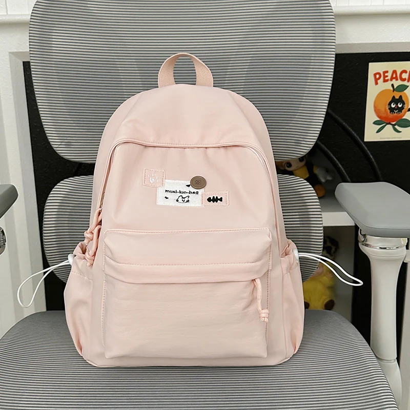 Kompakter Minimalistischer Rucksack Karnz