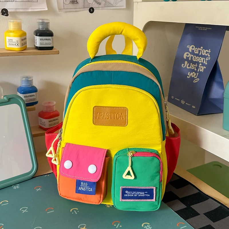 Bunte Multi-Fach Freizeit-Rucksack Karnz