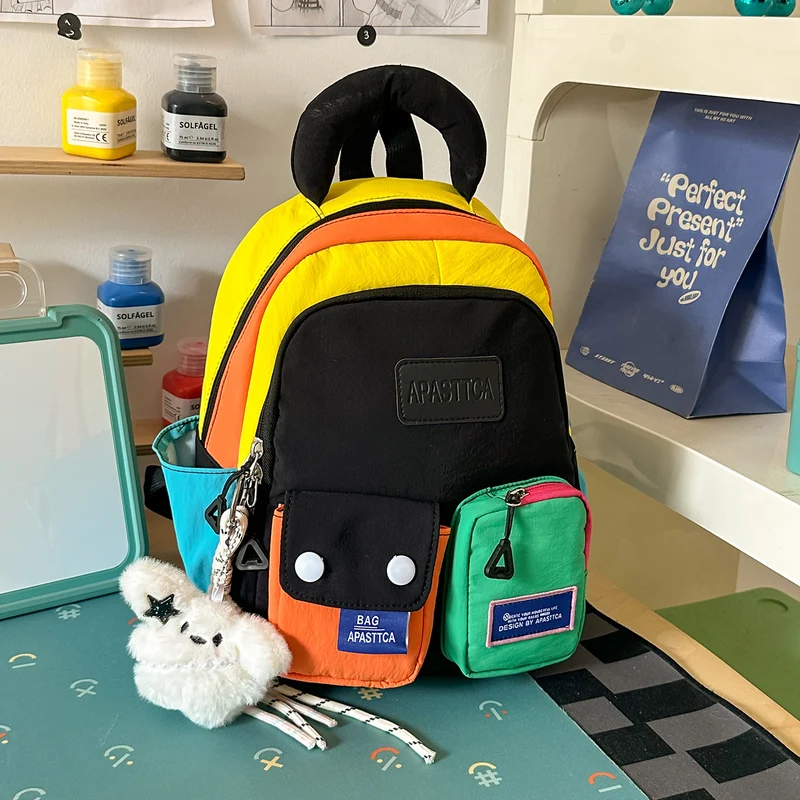 Bunte Multi-Fach Freizeit-Rucksack Karnz