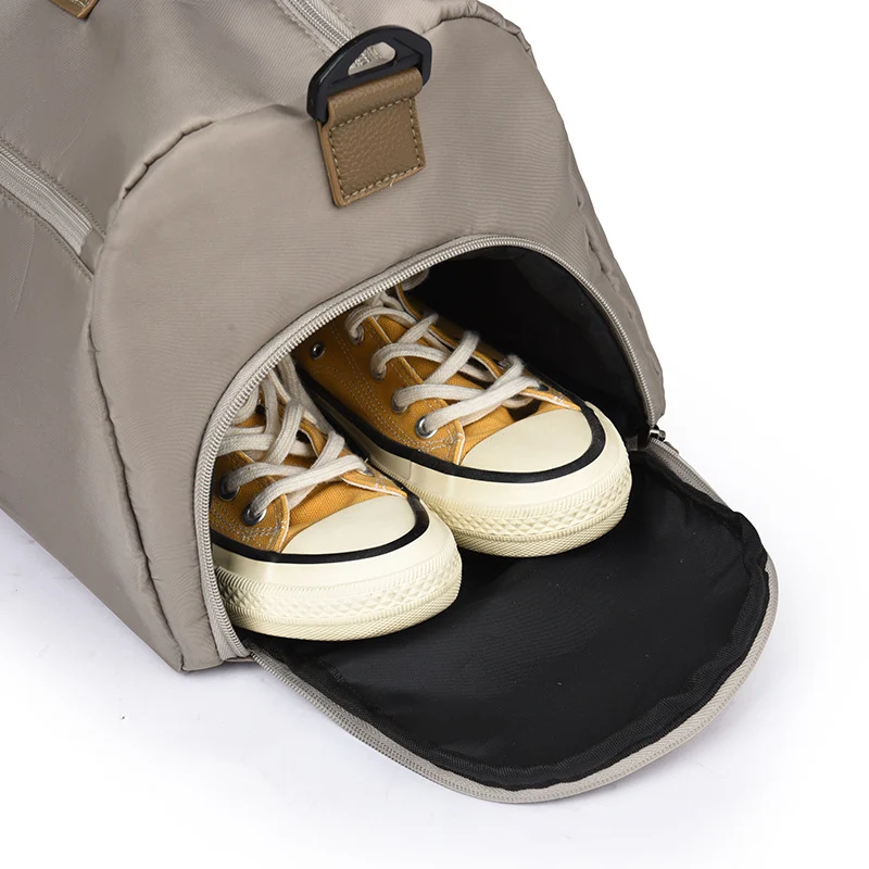 Praktische Reisetasche mit verstellbarem Schultergurt Skanto