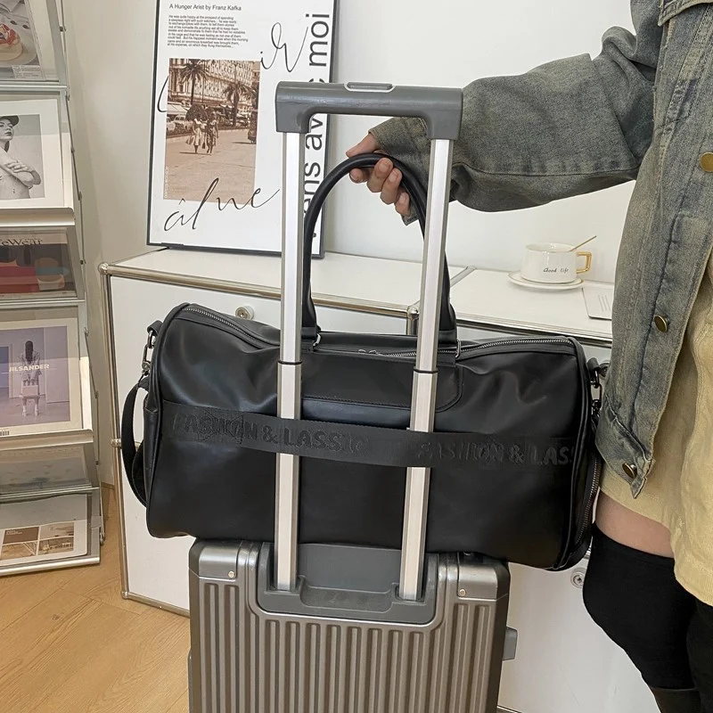 Premium Sport- und Reisetasche Skanto