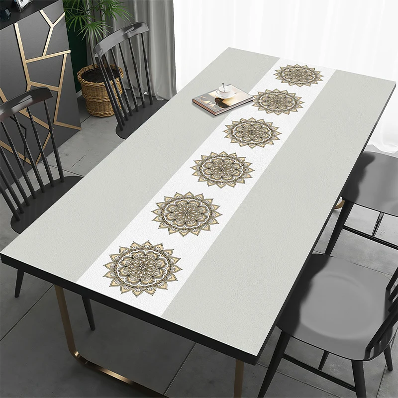 Eleganter Marmor Design Tischläufer für das Esszimmer