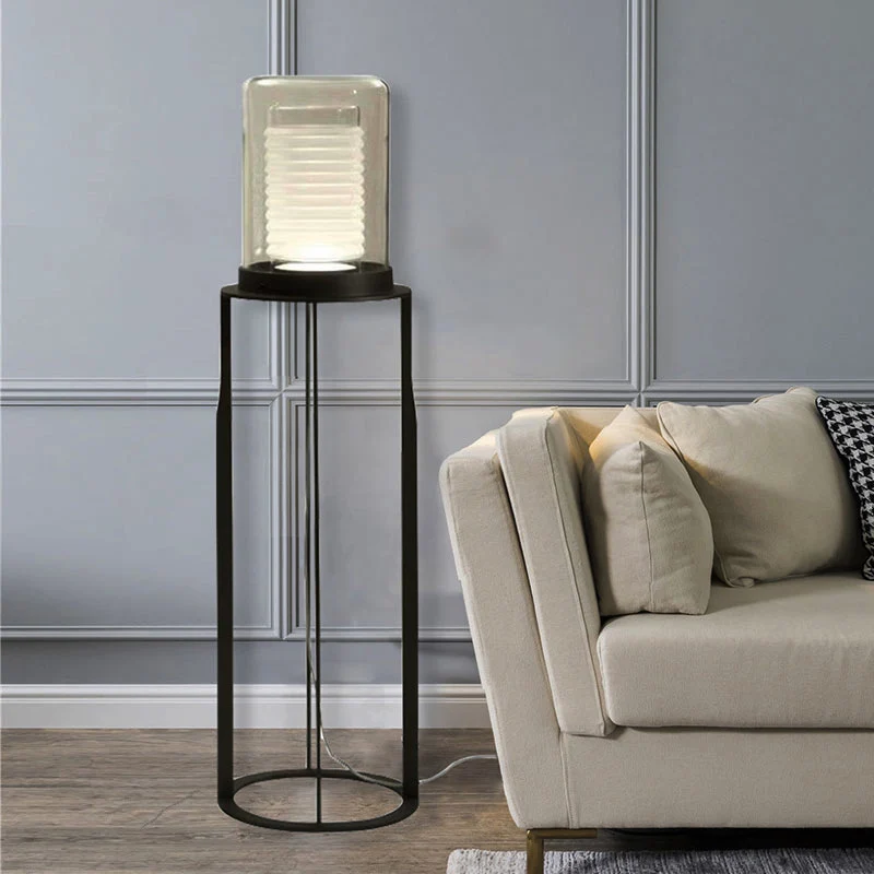 Zeitgenössische Tischlampe mit strukturiertem Glas-Schirm