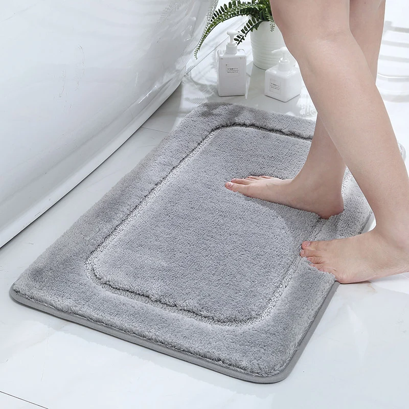 Luxuriöse Badetuchmatte für das Badezimmer